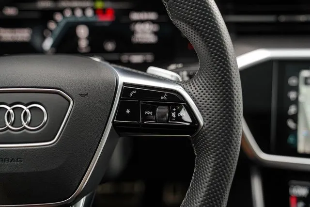 Audi S7 photo 28