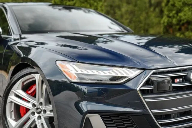 Audi S7 photo 8