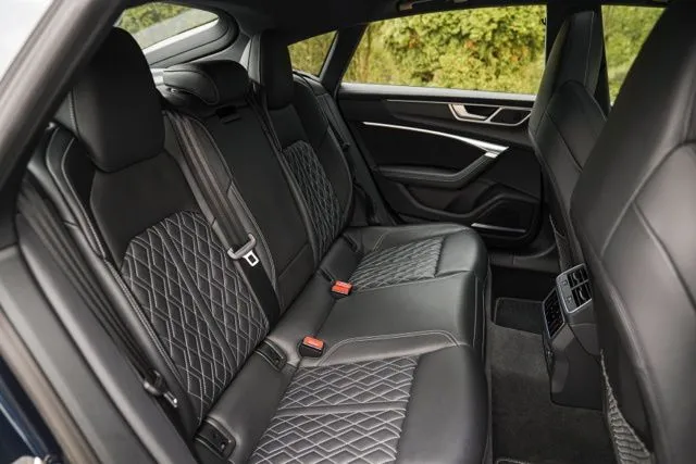Audi S7 photo 42