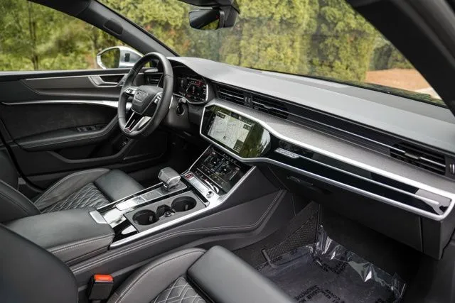 Audi S7 photo 22