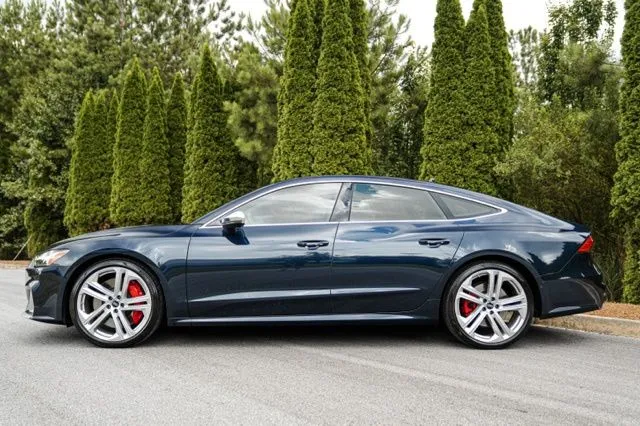 Audi S7 photo 9