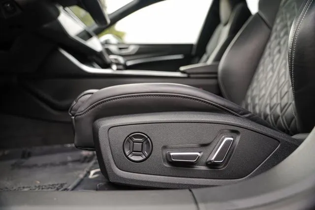 Audi S7 photo 35