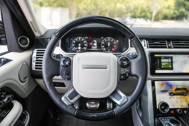 Land Rover Range Rover photo 29