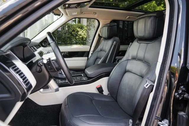 Land Rover Range Rover photo 40