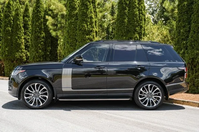 Land Rover Range Rover photo 9