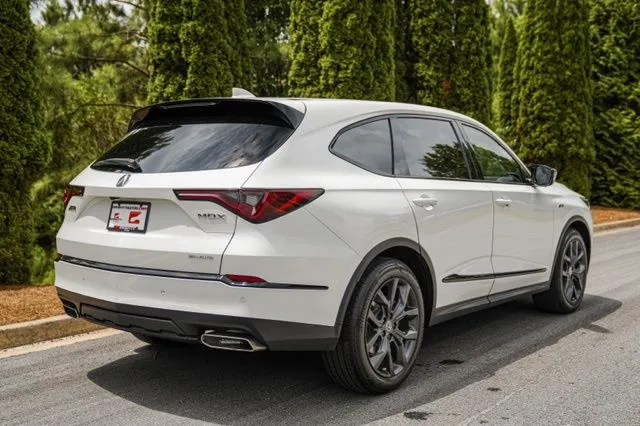 Acura MDX photo 15