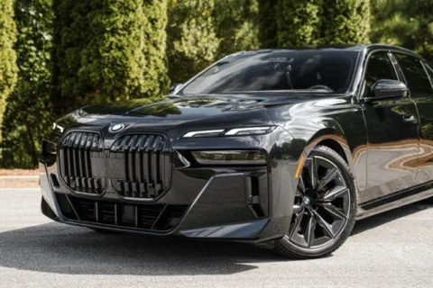 Photos of 2023 BMW i7 xDrive60 for sale in Duluth, GA at Gravity Autos Duluth
