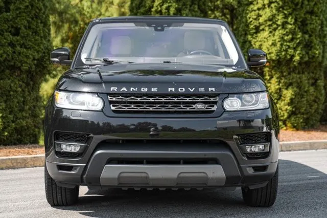 Land Rover Range Rover Sport photo 19