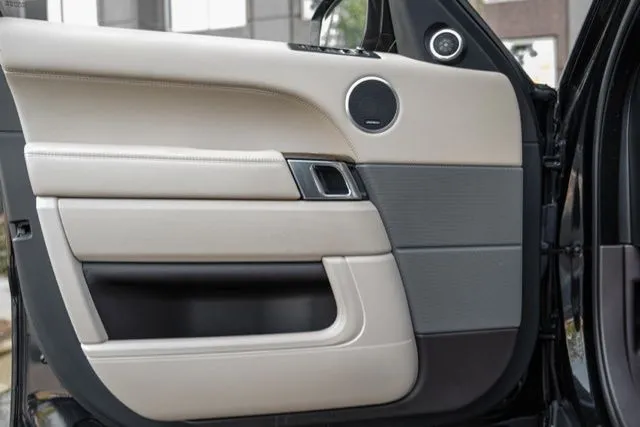 Land Rover Range Rover Sport photo 49