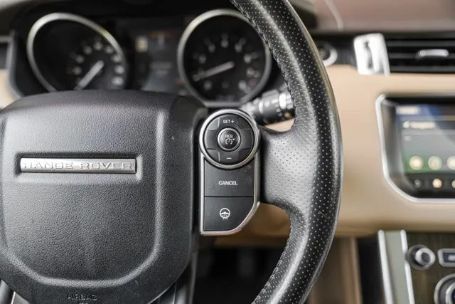 Land Rover Range Rover Sport photo 33