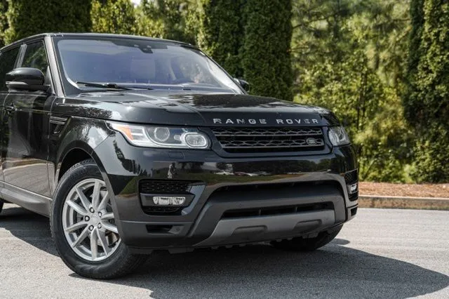 Land Rover Range Rover Sport photo 6