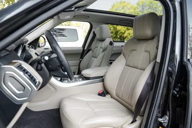 Land Rover Range Rover Sport photo 41