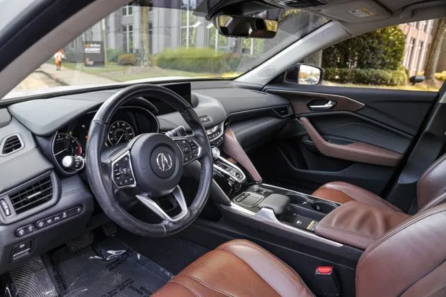 Acura TLX photo 22