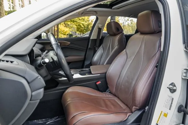 Acura TLX photo 38