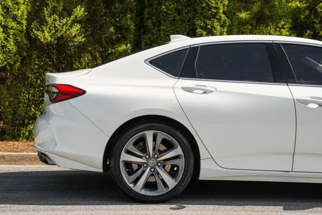 Acura TLX photo 13