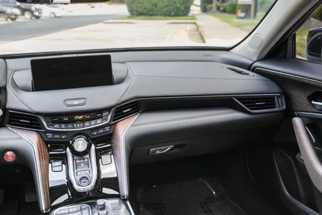 Acura TLX photo 27