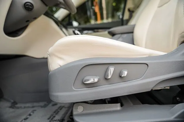 Cadillac XT6 photo 39
