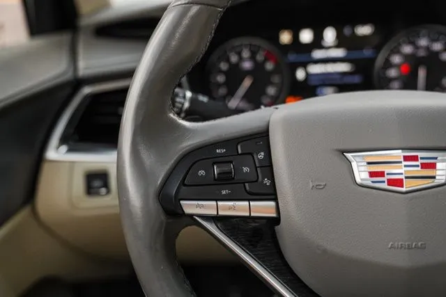 Cadillac XT6 photo 31