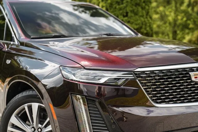Cadillac XT6 photo 8