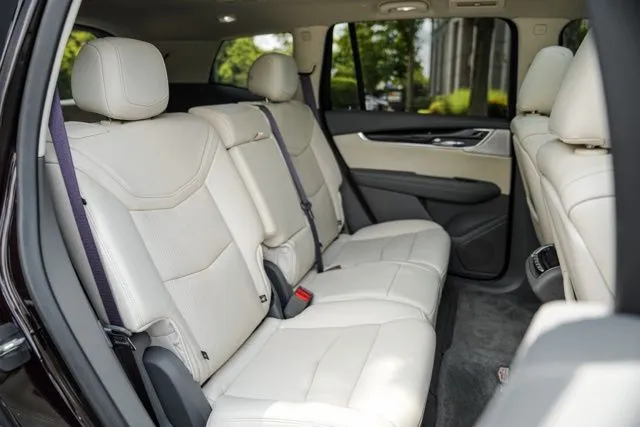 Cadillac XT6 photo 45