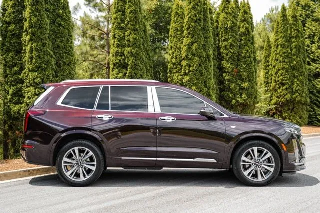 Cadillac XT6 photo 12