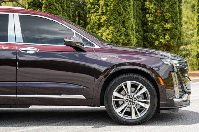 Cadillac XT6 photo 14
