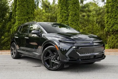 More photos of 2025 Chevrolet Equinox EV RS at Gravity Autos Duluth, GA