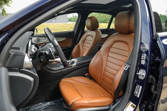 Mercedes-Benz C-Class photo 37