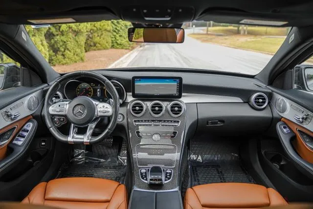 Mercedes-Benz C-Class photo 24