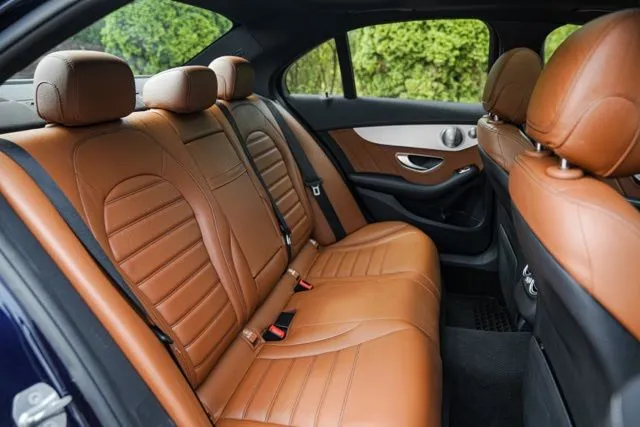 Mercedes-Benz C-Class photo 42