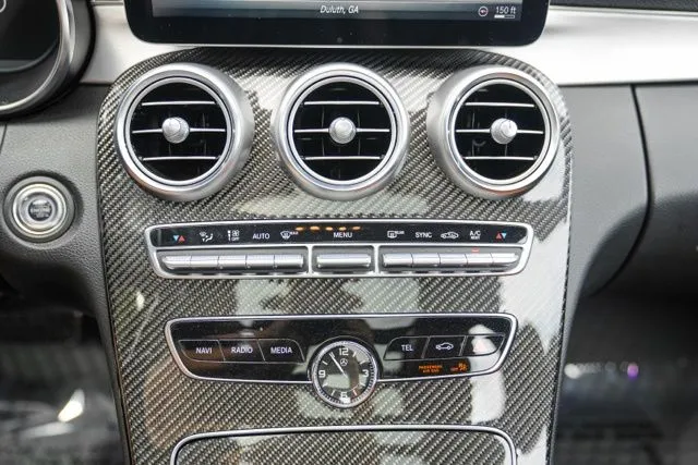 Mercedes-Benz C-Class photo 35