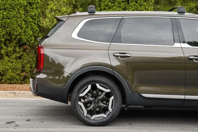 Kia Telluride photo 13