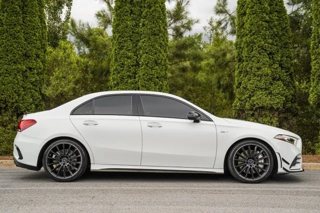 Mercedes-Benz AMG A 35 photo 12