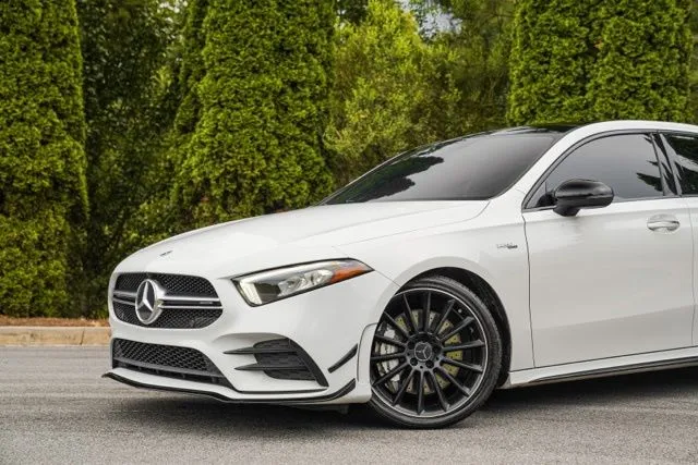 Mercedes-Benz AMG A 35 photo 3