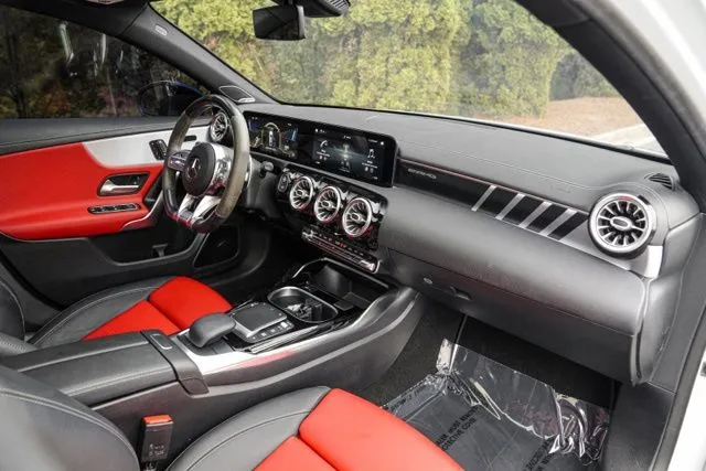 Mercedes-Benz AMG A 35 photo 24