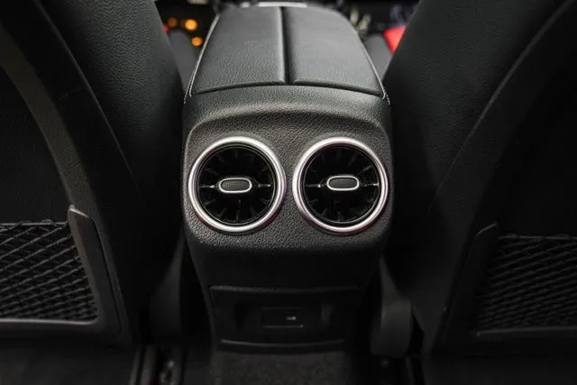 Mercedes-Benz AMG A 35 photo 42