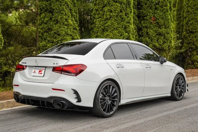 Mercedes-Benz AMG A 35 photo 17
