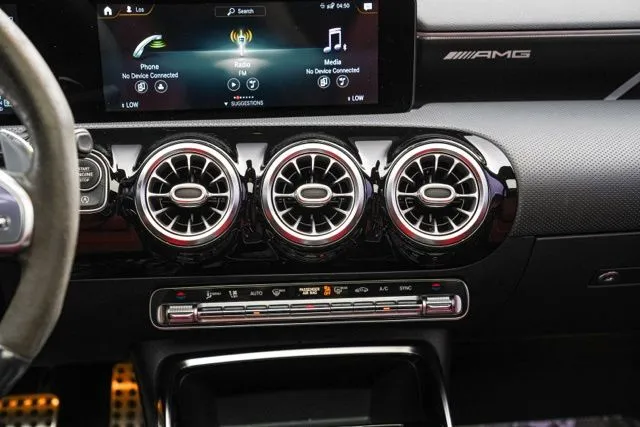 Mercedes-Benz AMG A 35 photo 33