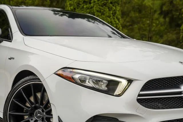 Mercedes-Benz AMG A 35 photo 8