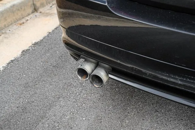 BMW 3 Series photo 10