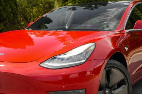 More photos of 2019 Tesla Model 3 Mid Range at Gravity Autos Duluth, GA