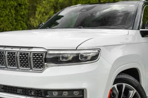 More photos of 2023 Jeep Grand Wagoneer Series III at Gravity Autos Duluth, GA