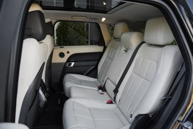 Land Rover Range Rover Sport photo 41