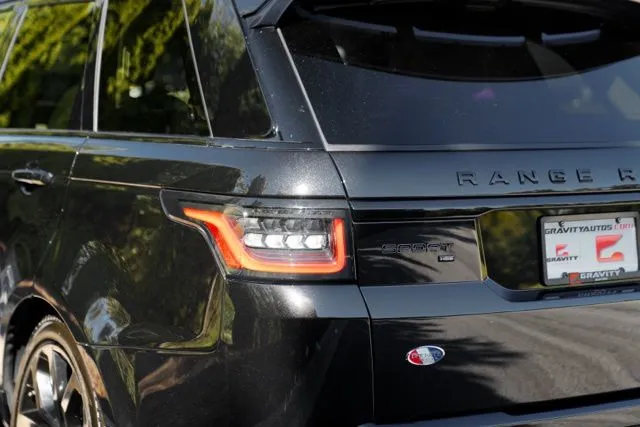 Land Rover Range Rover Sport photo 12