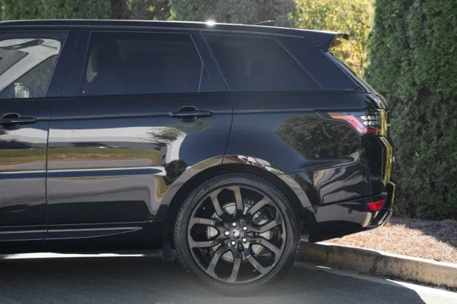 Land Rover Range Rover Sport photo 7