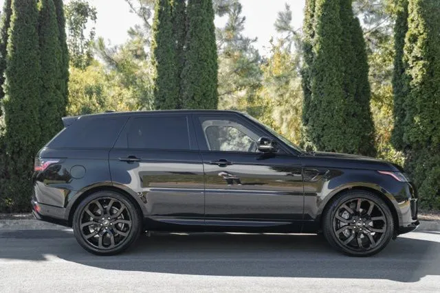 Land Rover Range Rover Sport photo 8