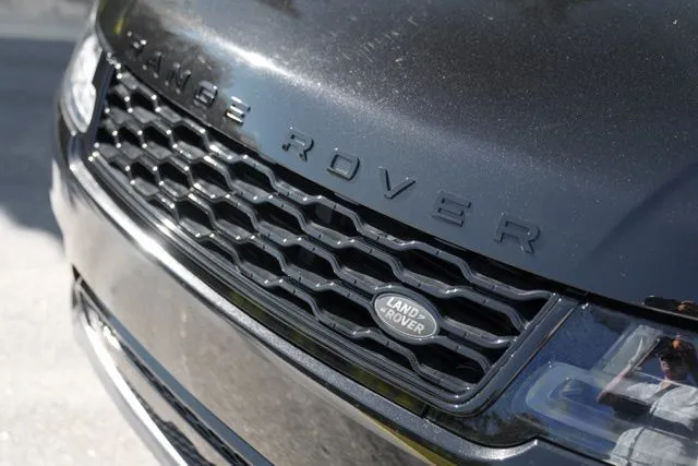 Land Rover Range Rover Sport photo 14