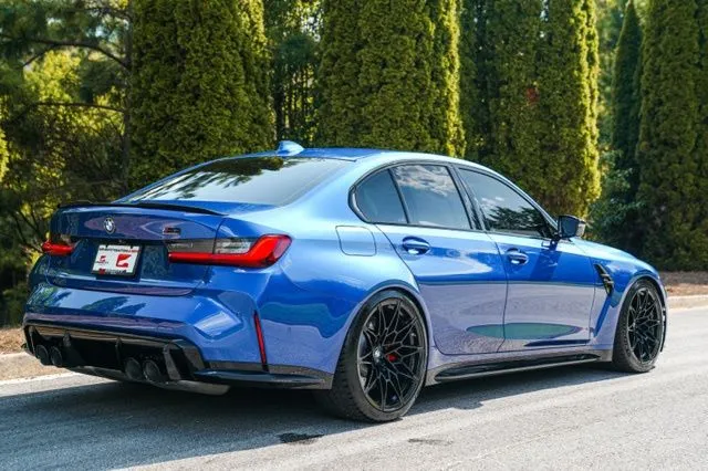 BMW M3 photo 17