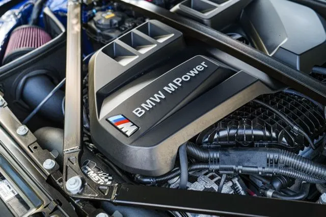 BMW M3 photo 29