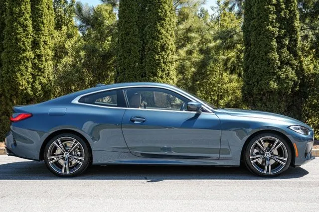 BMW 4 Series photo 12